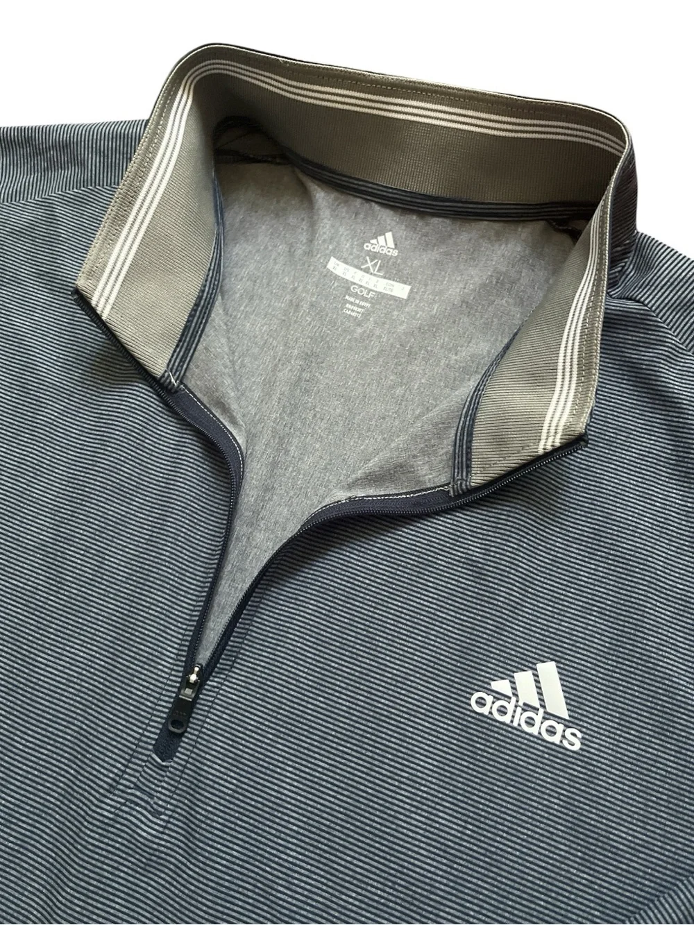 Adidas Men's XL Golf Quarter Zip Performance Mock Neck Gray Navy Stripes